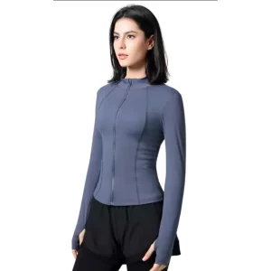 yoga TOP blue front